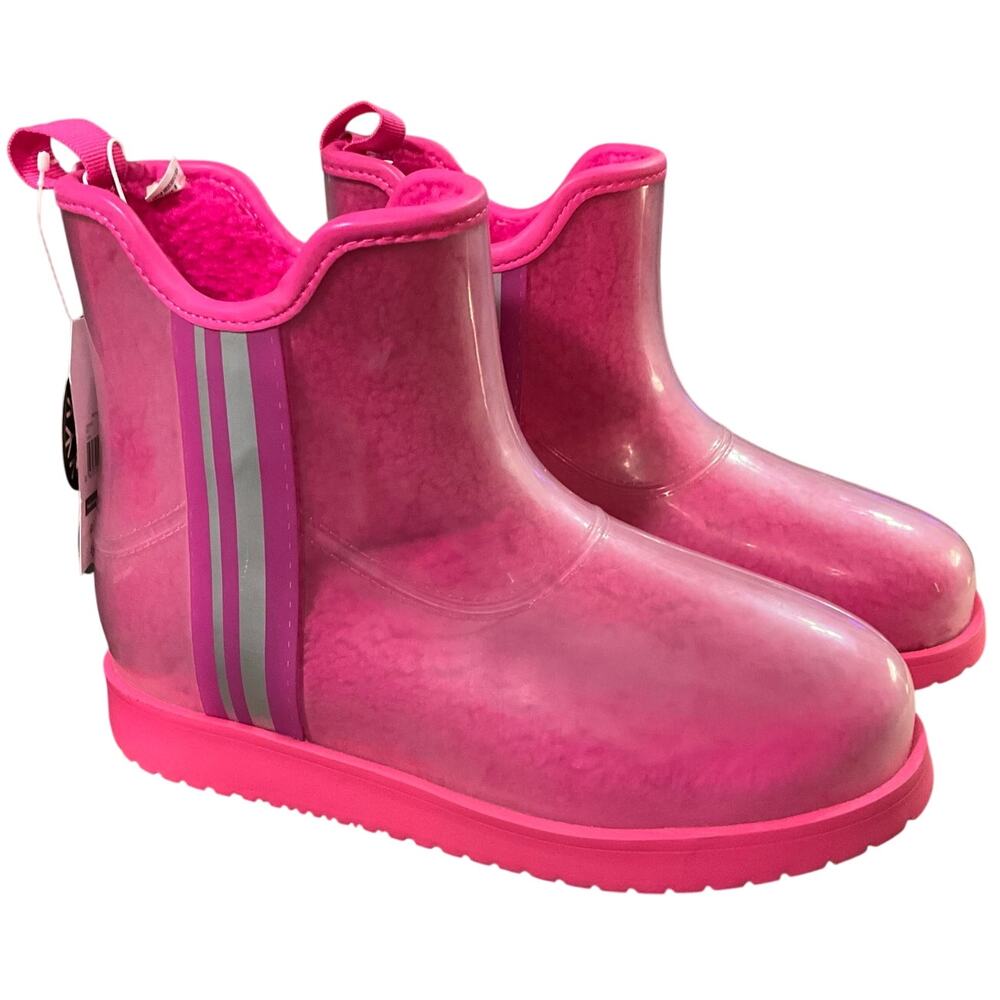 New with Tags Time and Tru Pink W TT Sherpa Boot Sz 8 Temp Rated Skid Resistant